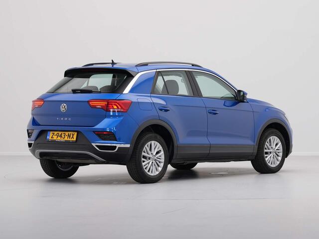 Volkswagen T-Roc 1.5 TSI 150pk DSG Style Navigatie Clima Pdc Acc 110