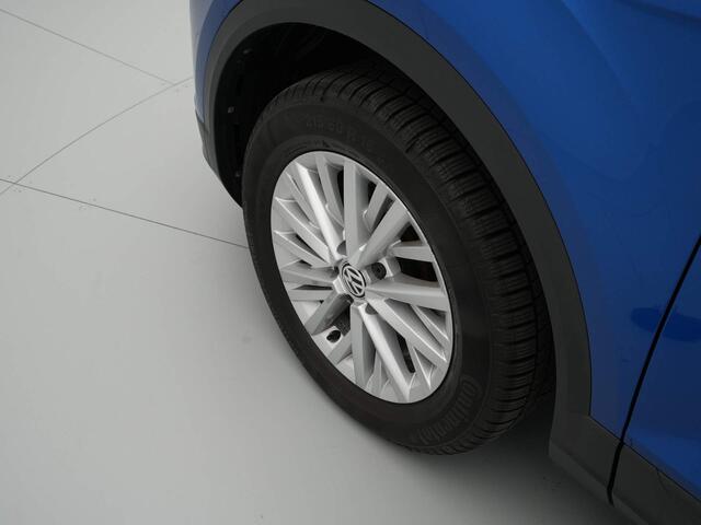 Volkswagen T-Roc 1.5 TSI 150pk DSG Style Navigatie Clima Pdc Acc 110