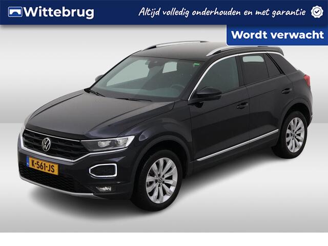 Volkswagen T-Roc 1.5 TSI 150pk Sport Plus Executive DSG Automaat Camera / Navigatie / Parkeersensoren / LED / App-connect / Clima
