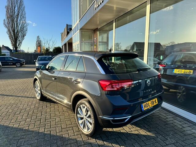 Volkswagen T-Roc 1.5 TSI SPORT ALL IN PRIJS