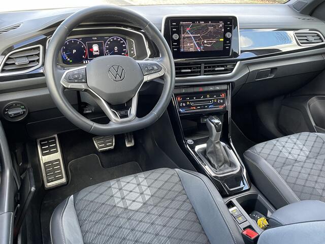 Volkswagen T-Roc 1.5 TSI 150pk R-Line Business DSG / Navigatie / Stoelverwarming / Camera