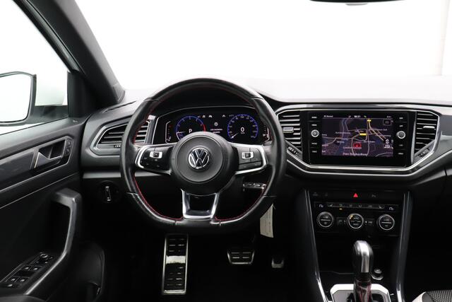 Volkswagen T-Roc 1.5 TSI Sport Adapt. Cruise Carplay Stoelverw.