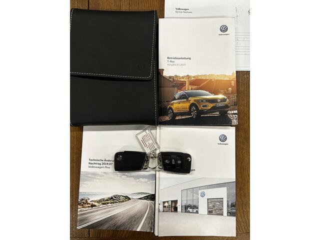 Volkswagen T-Roc 2.0 TSI 4Motion R 300PK | Panoramadak | Digital dashboard | Beats audio | Keyless | Adaptieve cruise control | Climate control | Lane assist | Achteruitrijcamera | Apple carplay | Adaptief onderstel | Navigatie | Matrix LED | Stoelverwarming