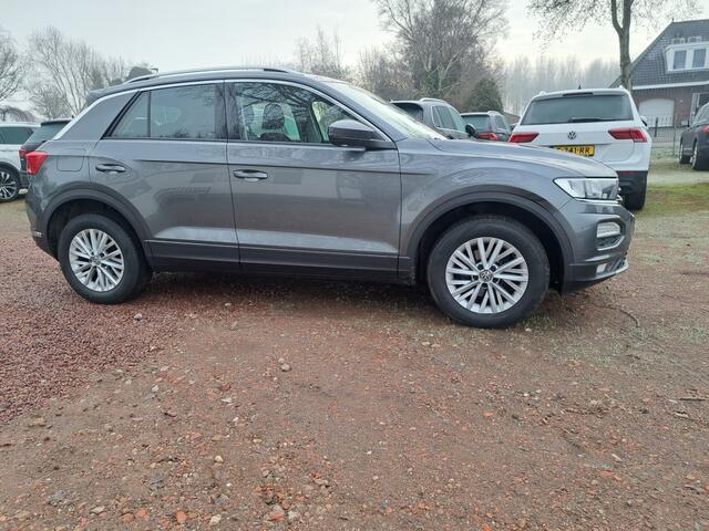 Volkswagen T-Roc 1.5 TSI 150 Pk ACT Style Business 6-bak (4 cil.)
