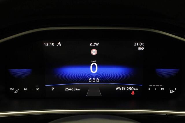 Volkswagen T-Roc 1.5 TSI 150PK DSG R-Line Business | Pano | Camera | Navi | ACC | LED plus | 17 inch