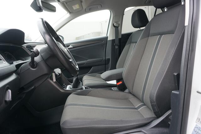 Volkswagen T-Roc 1.5 TSI 150 PK Style | CAMERA | ECC | ADAPT. CRUISE | APPLE/ANDROID | NAVI |
