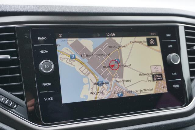 Volkswagen T-Roc 1.5 TSI 150 PK Style | CAMERA | ECC | ADAPT. CRUISE | APPLE/ANDROID | NAVI |