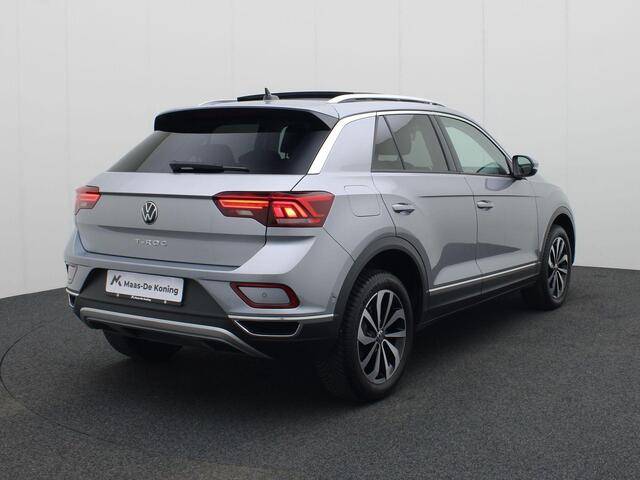 Volkswagen T-Roc 1.5TSI/150PK Style DSG · Panoramadak · Massagefunctie · Parkeersensoren + camera · Garantie tot februari 2026
