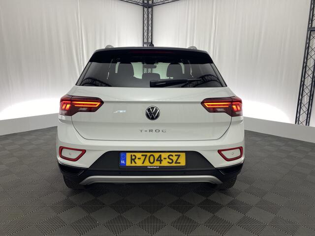 Volkswagen T-Roc 1.0 TSI Style 110 PK 1.0 TSI Style | Clima | Cruise | Virtual Dash.| Navi | Apple CarPlay |