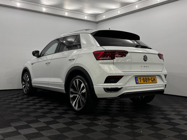 Volkswagen T-Roc 1.5 TSI R-line Half leder, Camera, Navi, Winterpakket, Virtual desk, Keyless start, Cruise control adaptief