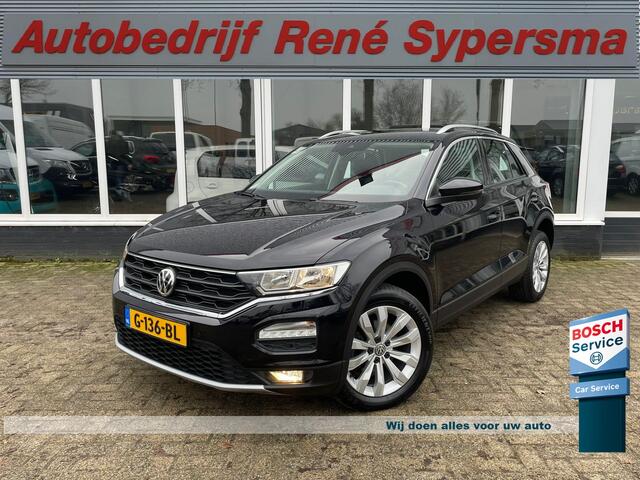 Volkswagen T-Roc 1.0 TSI Style Business Adaptieve Cruise / NL Auto / Zwart Metallic