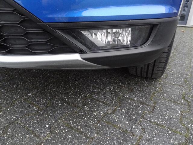 Volkswagen T-Roc 1.0 TSI Style | NAVI | LMV | CRUISE | ECC | CAMERA | AFN. TREKHAAK