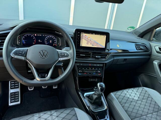 Volkswagen T-Roc 1.0 TSI 110pk R-Line Black Style | ACC | Camera | Trekhaak