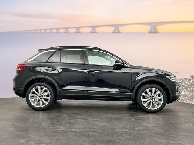 Volkswagen T-Roc Life Edition 1.5 110 kW / 150 pk TSI SUV 7 versn.