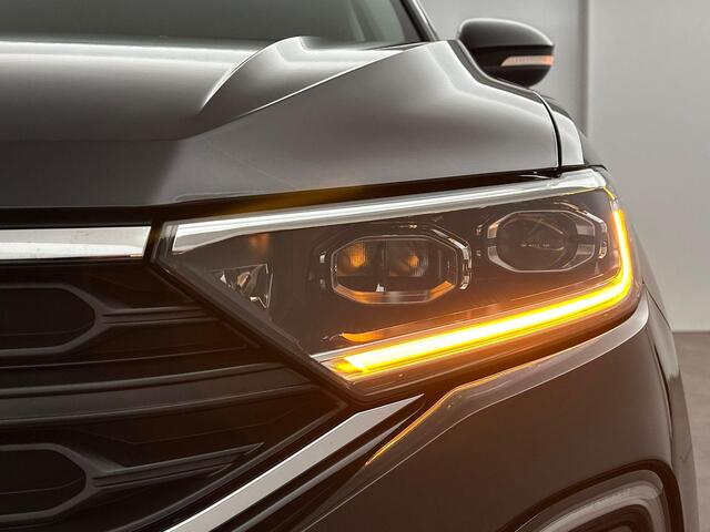 Volkswagen T-Roc Life Edition 1.5 110 kW / 150 pk TSI SUV 7 versn.
