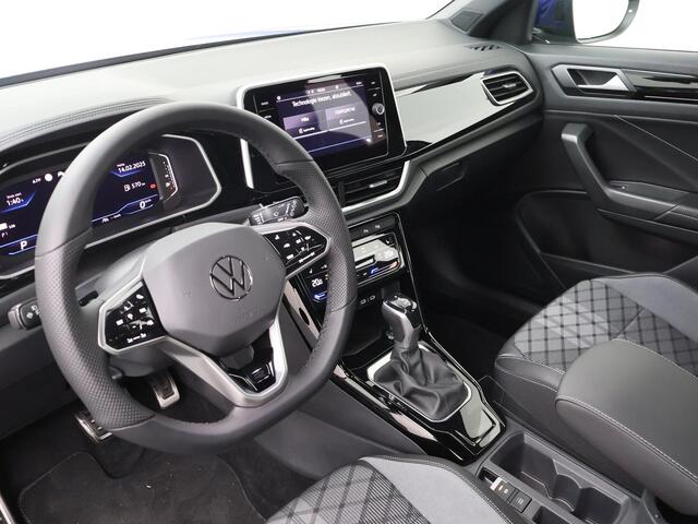 Volkswagen T-Roc R-Line Business (1) GP 1.5 110 kW / 150 pk TSI 7-versn. DSG | Dodehoeksensor | R-Line topsport stoelen | Navigatie | Stoelverwarming |