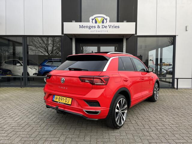 Volkswagen T-Roc 1.5 TSI Sport Business R LED | R-Line | Keyless | Virtual | Camera | DAB | Apple Carplay Android Auto | Trekhaak | Stoelverwarming | Panoramadak