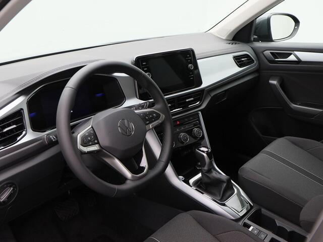 Volkswagen T-Roc Life Edition 1.5 TSI 110 kW / 150 pk DSG | Navigatie | Camera | Adaptive Cruise | App Connect |