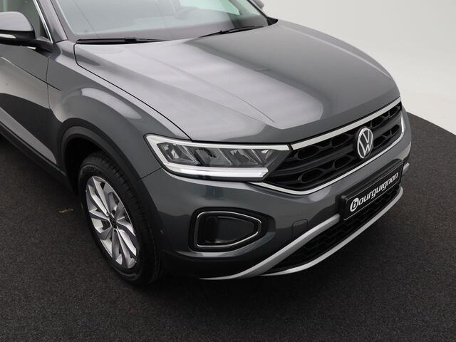 Volkswagen T-Roc Life Edition 1.5 TSI 110 kW / 150 pk DSG | Navigatie | Camera | Adaptive Cruise | App Connect |