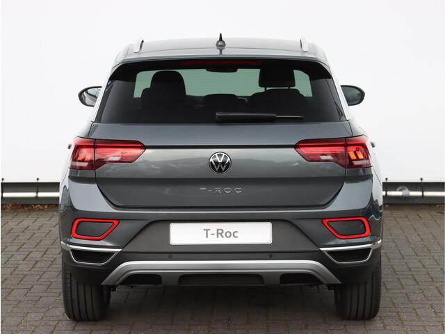 Volkswagen T-Roc 1.0 TSI Life Edition | LED plus | Climatronic | Navigatie | Camera |