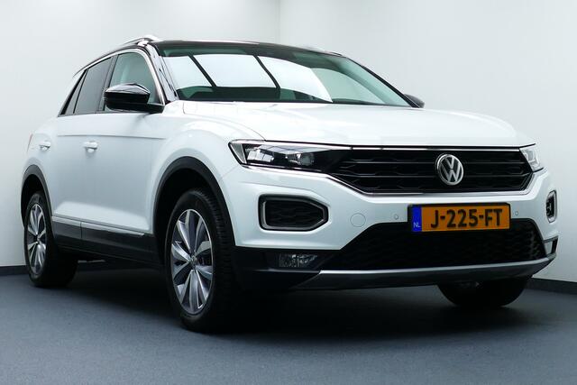 Volkswagen T-Roc 1.5 TSI Sport. Adaptief Cruise, Navi, Camera, Led Koplampen, Stoelverw, 17"LMV