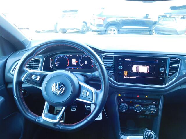 Volkswagen T-Roc 1.5 TSI R-Line, Carplay, ACC, Virtual Cockpit, Trekhaak