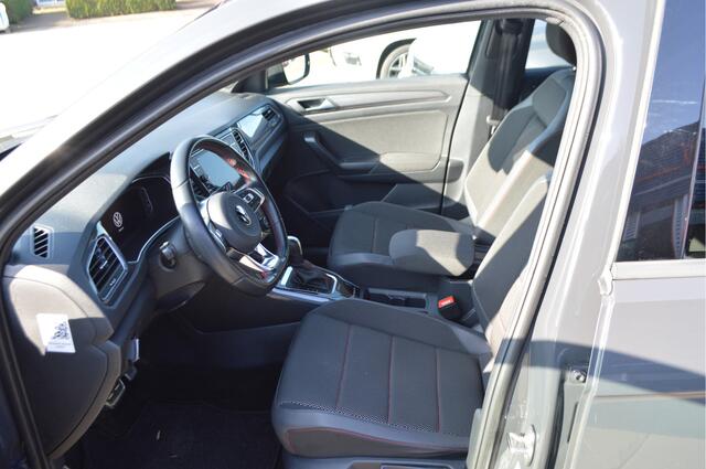 Volkswagen T-Roc 1.5 TSI Sport , LED KOPLAMPEN , NAVI VIA APP , CR CONTR , CLIMATR , PDC V+A ,