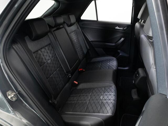 Volkswagen T-Roc AUTOMAAT 1.5 TSI 150 PK DSG R-Line | LED IQ | Black Style | Achteruitrijcamera | Navigatie | Travel Assist |