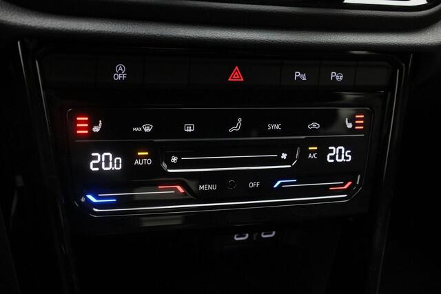 Volkswagen T-Roc 1.5 TSI 150 pk DSG R-Line Edition | Panoramadak | Stuur-/stoelverwarming | Achteruitrijcamera | Apple Carplay / Android Auto