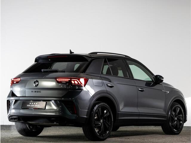 Volkswagen T-Roc R-Line 1.5 TSI 150pk Automaat | Black Style | Camera | IQ-LED | Dodehoekdetectie | Navigatie | Stoelverwarming |