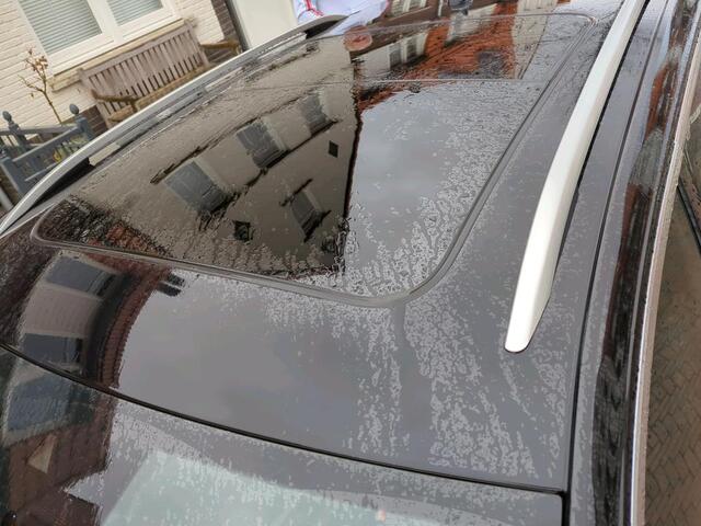 Volkswagen T-Roc 1.5 TSI Sport /DSG/ Metallic/ Digitale cockpit/ Led/ Panoramadak/ R Line Int. + Ext./ / Elec. K./ Camera/ Parkeersensoren/ 18 lmv