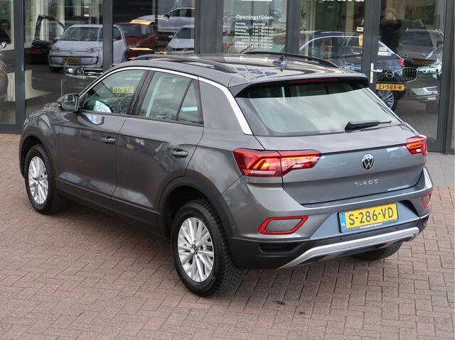 Volkswagen T-Roc 1.0 TSI Life Business | Navigatie | Stoelverw | Climate Control |