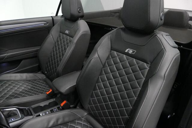 Volkswagen T-Roc Cabrio 1.5 TSI R-Line / Black Style / Stoelverwarming / Beats Audio / Stuurwiel verwarming / Achteruitrijcamera / Apple Carplay - Andriod Auto / Adaptive Cruise Control / Full LED / Dodehoek assistent / DAB / Parkassist / Trekhaak (afneembaar) / Digitaal 