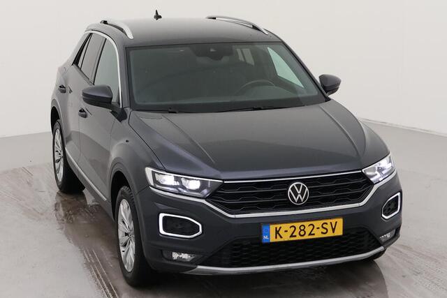 Volkswagen T-Roc 1.5 TSI Sport DSG/ Digitale Cockpit/ Led/ Luxe Sportint. / Clima/ Navi/ / Parkeersensoren/ 17 lmv