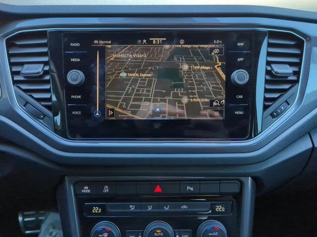 Volkswagen T-Roc 1.5 TSI Sport DSG/ Digitale Cockpit/ Led/ Luxe Sportint. / Clima/ Navi/ / Parkeersensoren/ 17 lmv
