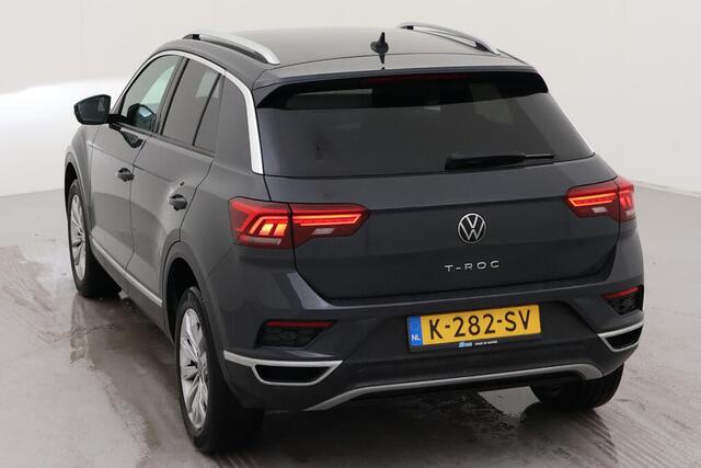 Volkswagen T-Roc 1.5 TSI Sport DSG/ Digitale Cockpit/ Led/ Luxe Sportint. / Clima/ Navi/ / Parkeersensoren/ 17 lmv