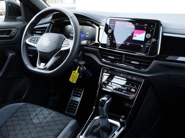 Volkswagen T-Roc 1.5 TSI R-Line 150pk DSG Black Style | LED Plus | Navigatie | Climate control | Cruise control | 19 inch