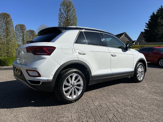 Volkswagen T-Roc 1.5 TSI Life Business
