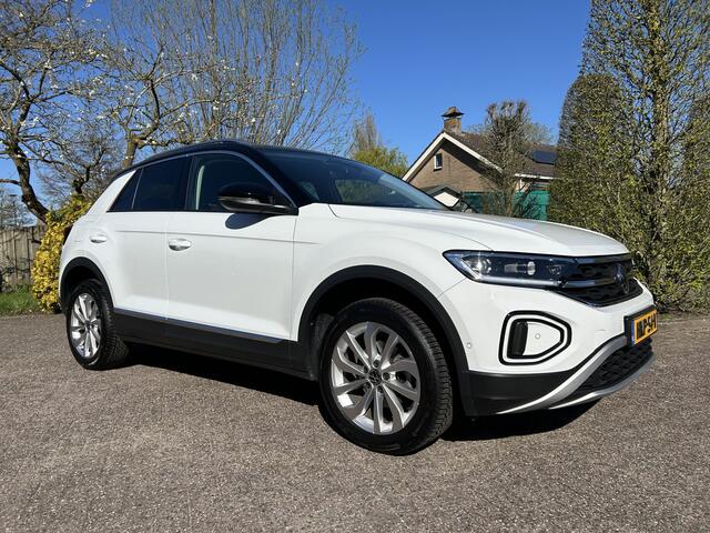 Volkswagen T-Roc 1.5 TSI Life Business