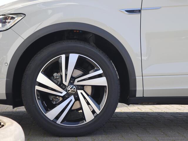 Volkswagen T-Roc 1.5 TSI 150 pk DSG R-Line | Navigatie | Panoramadak | IQ Light | Camera | App Connect | Stoelverwarming | 18'' Nevada | Fabrieksgarantie tot 13-06-2026 of 100.000km |