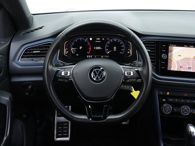 Volkswagen T-Roc 1.5 TSI Style 150pk Automaat | Active Info | Navigatie | App-Connect | Stoel- en Stuurverwarming | Dodehoekdetectie | Adaptive Cruise |