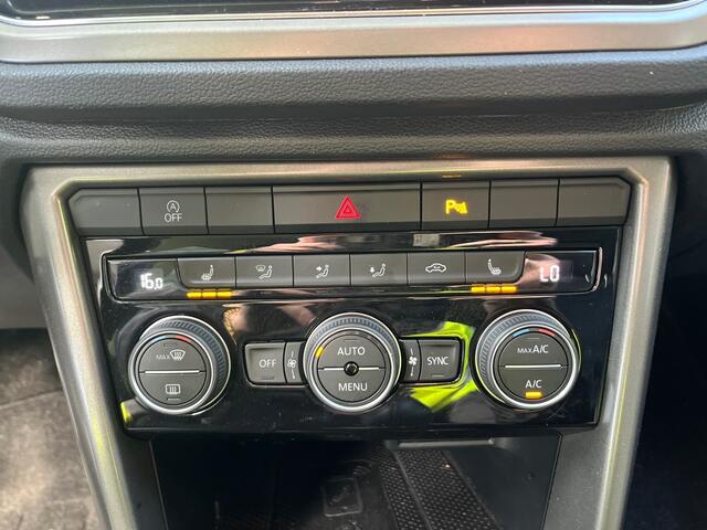 Volkswagen T-Roc 1.5 TSI Style Business 150PK | 1e Eigenaar | Navi | Adaptieve Cruise 12 mnd BOVAG garantie Whatsapp 06-53188999