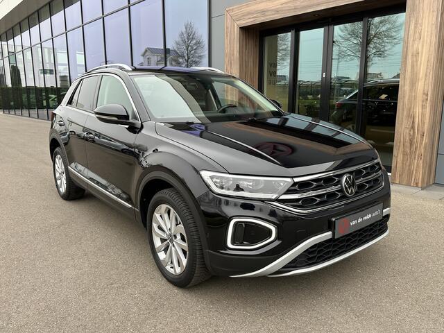Volkswagen T-Roc 1.5 TSI 150pk DSG Style | IQ light | Navi | Carplay | Adapt. Cruise | Rijklaar incl. 1 jaar Bovag garantie