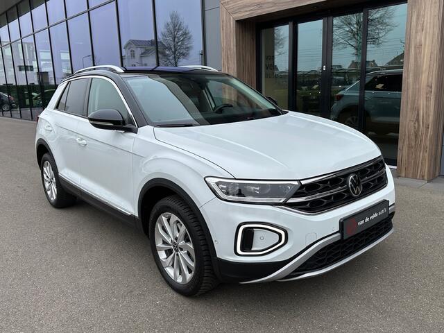 Volkswagen T-Roc 1.5 TSI 150pk DSG Style | Trekhaak | Carplay | Adapt. Cruise | Ergo stoel | Rijklaar incl. garantie |