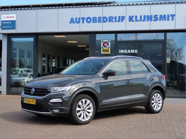 Volkswagen T-Roc 1.0 TSI Style Business | virtual | camera | stoelverw | elektr klep |