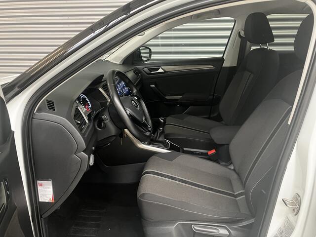 Volkswagen T-Roc 1.0 TSI STYLE/CLIMA/PDC/NAVI/CARPLAY/EL A KLEP/17 INCH/ENZ