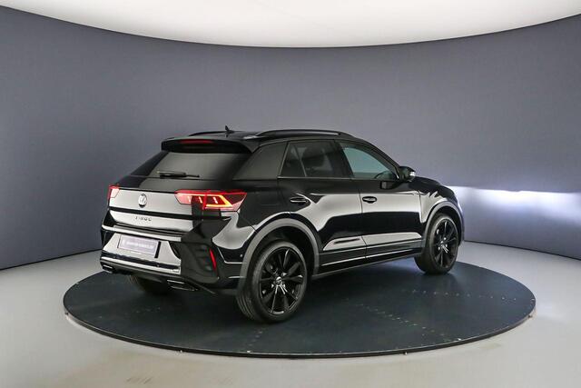 Volkswagen T-Roc R-Line 1.5 TSI 150pk DSG Automaat Black style, Adaptive cruise control, Achteruitrijcamera, LED matrix koplampen, Elektrische achterklep, Navigatie, Parkeersensoren