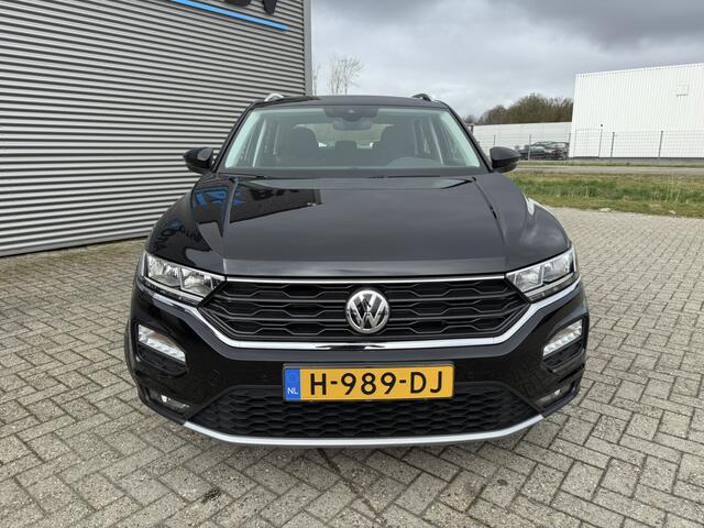 Volkswagen T-Roc 1.5 TSI DSG Style Business Navigatie Climate Control Carplay Adaptieve Cruise Control Top onderhouden!