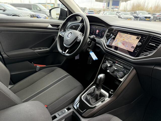 Volkswagen T-Roc 1.5 TSI DSG Style Business Navigatie Climate Control Carplay Adaptieve Cruise Control Top onderhouden!