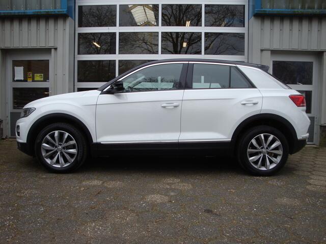 Volkswagen T-Roc 1.0 TSI Style / Trekhaak / TwoTone